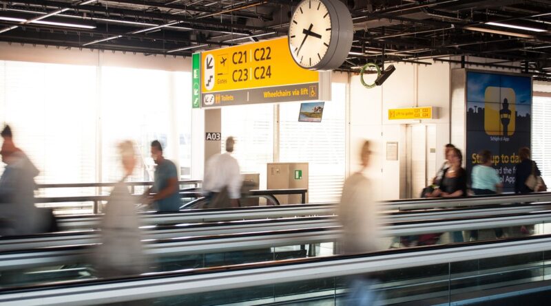 Free Schiphol terminal image