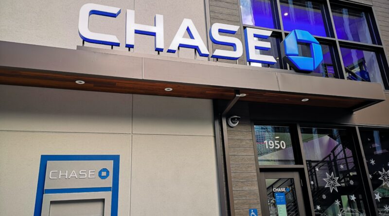 Chase Bank (courtesy Frugal Flyer)